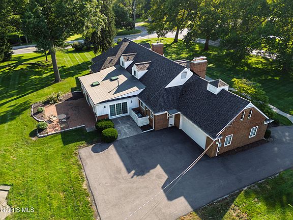 5th image of 2953 Westchester Rd