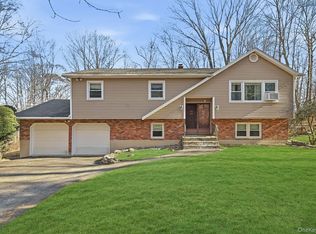 42 Bayberry Hill Road, Mahopac, NY 10541