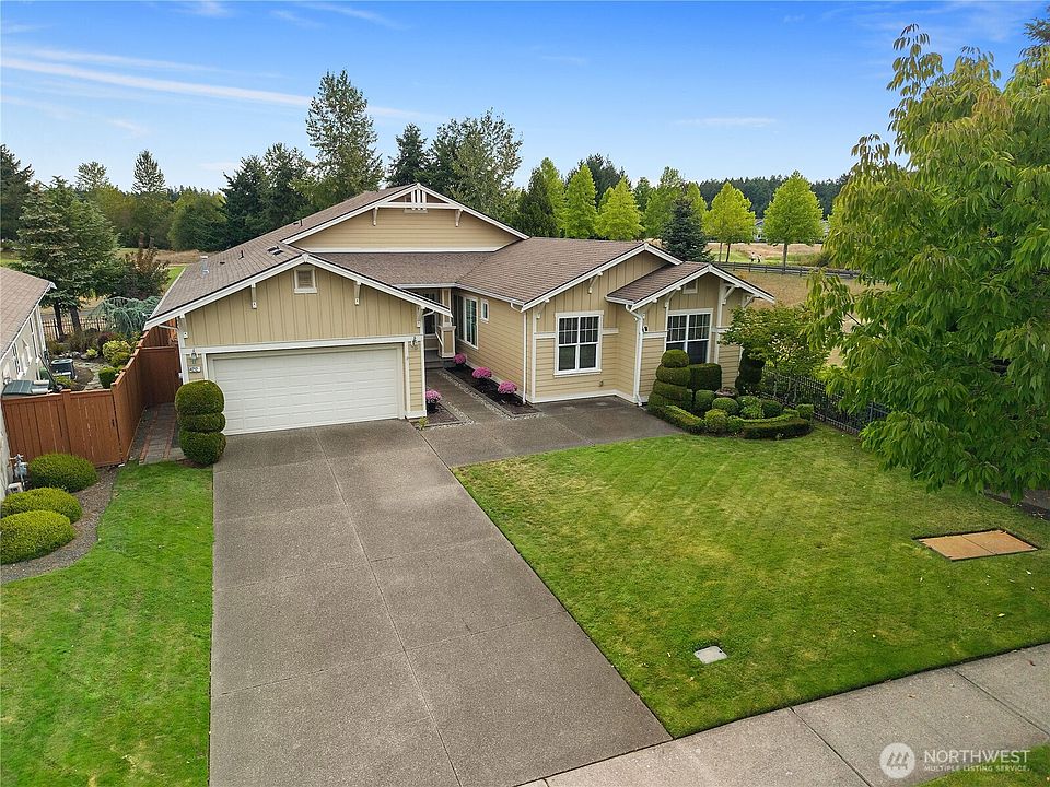 1st image of 4212 Vashon Drive NE