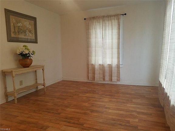 4th image of 2338 E 35th St