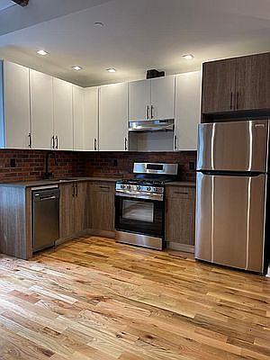 2nd image of 714A Quincy St Floor 3