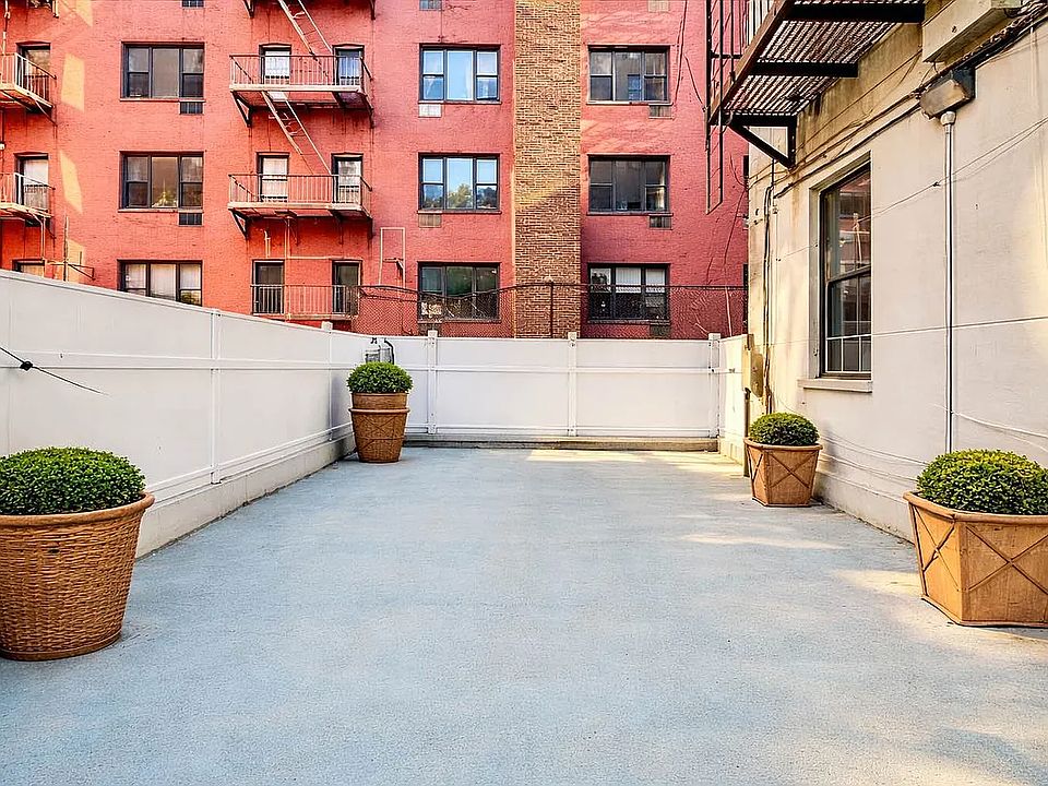 1st image of 5 W 103rd St #1RW