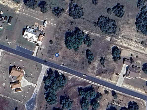 327 John Price, Blanco, TX 78606