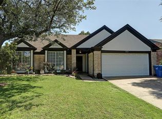 8018 Spinnaker Cv, Rowlett, TX 75089