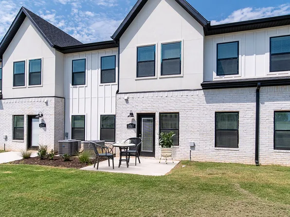 Shadowbrooke Village