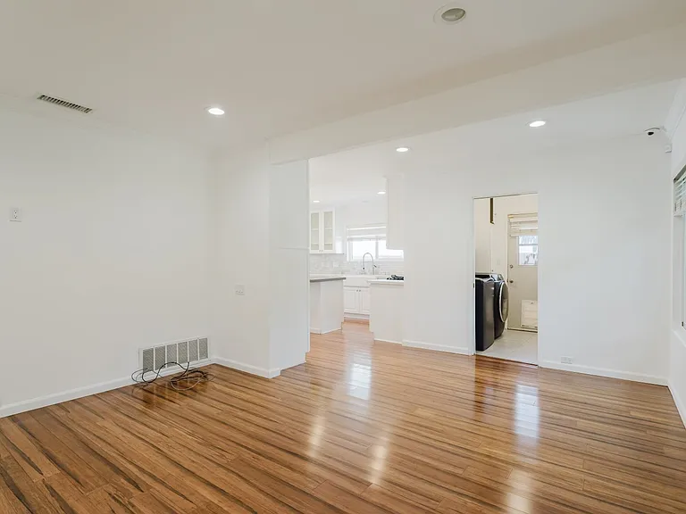 17419 Blackhawk St — Photo 16