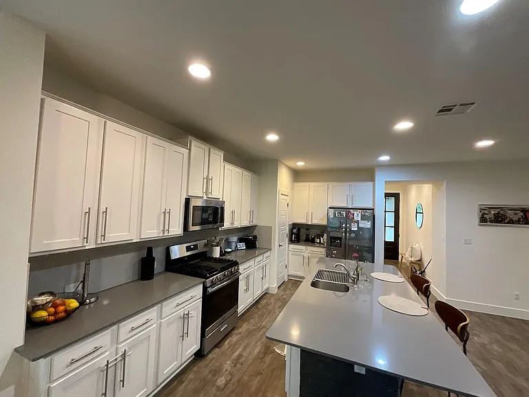 624 Golden Glory Rd — Photo 8