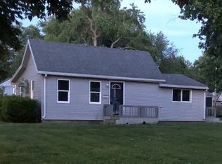 1556 N Taylor Ave, Decatur, IL 62526