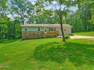 484 Kerrigan Rd, Crossville, TN 38555