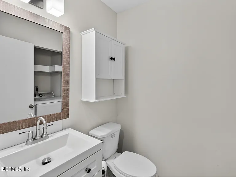 7701 Baymeadows Cir W #1052 — Photo 6