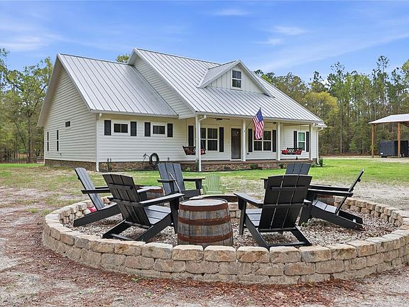 5th image of 357 SW Conestoga Way