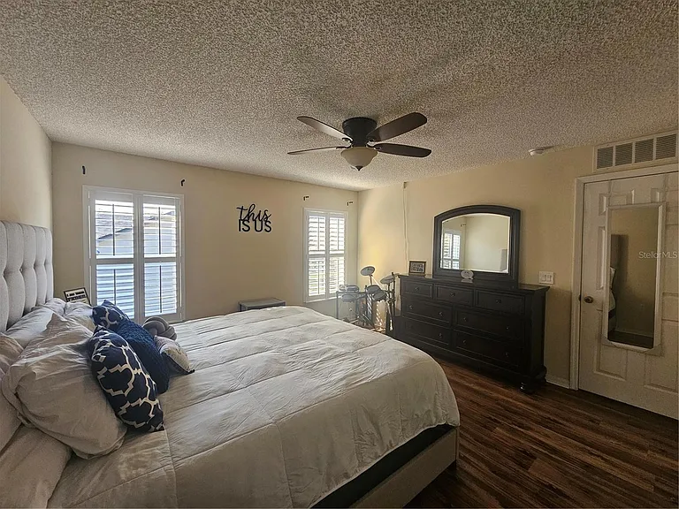 1688 Bavon Dr — Photo 9