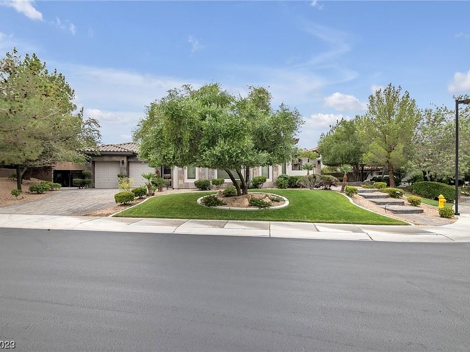 1st image of 1 Ayden Dr