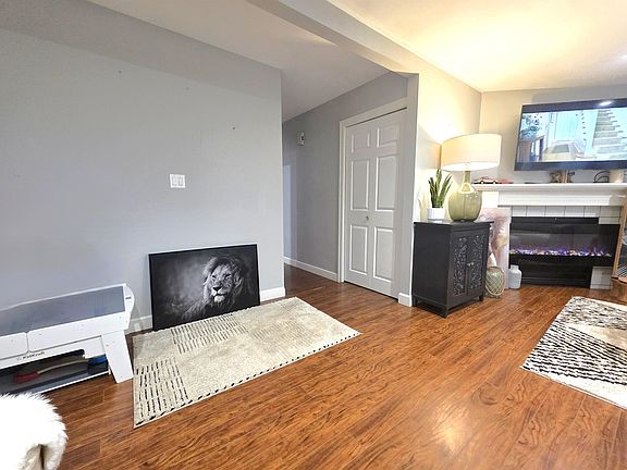 4th image of 22808 125b Ave