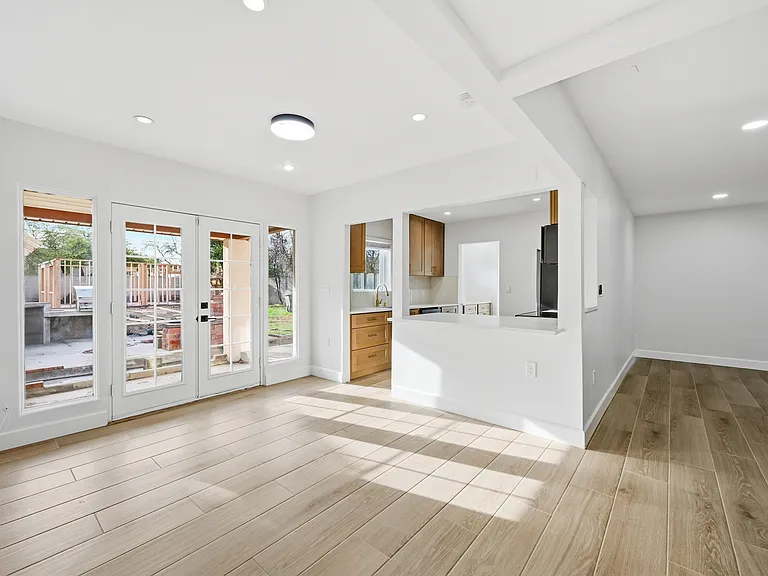 Open to Kitchen