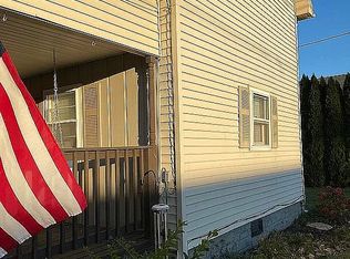 212 N Main St, Rawson, OH 45881
