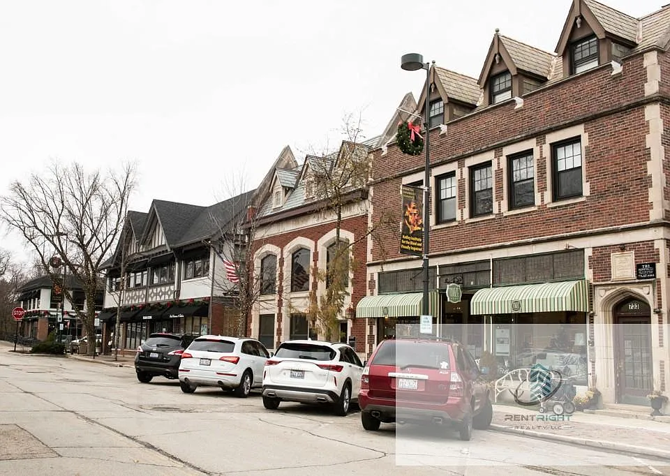 731-33 Elm St #733-304