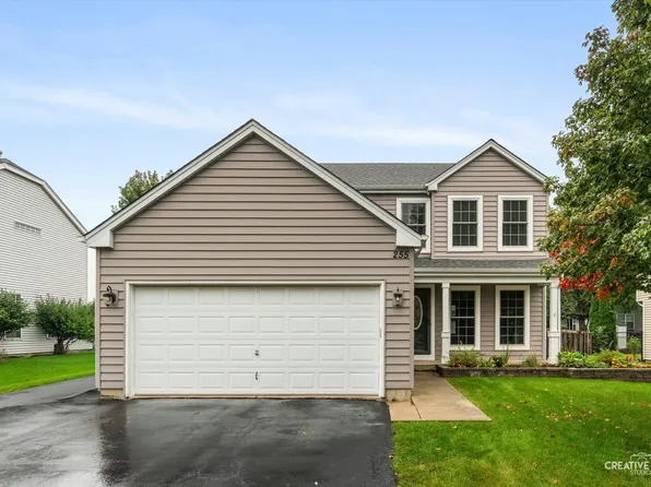 255 Mayfair Ln, South Elgin, IL 60177