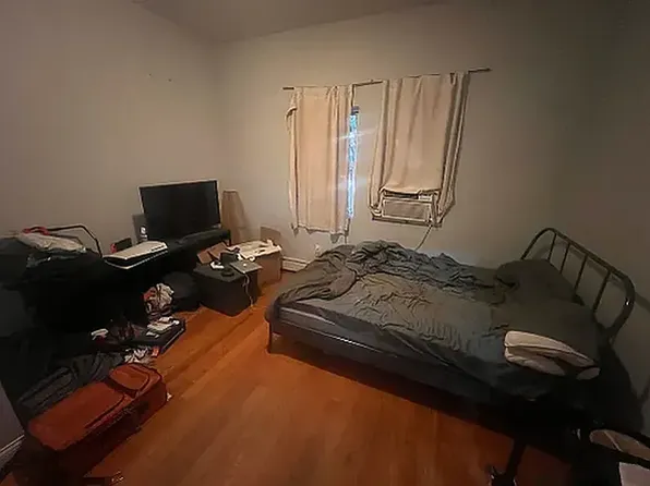 211 Himrod Street image 5 of 9