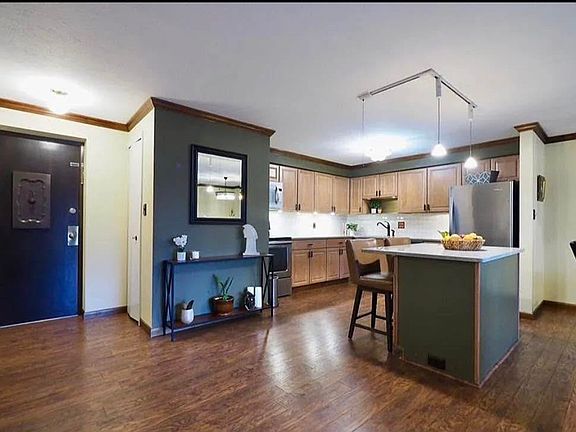 2nd image of 3400 Wooster Rd APT 401