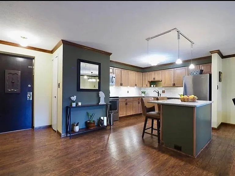 3400 Wooster Rd #401 — Photo 2