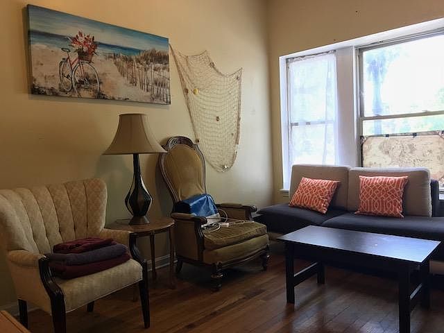 1st image of 1305 W Morse Ave #1