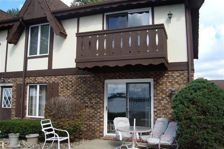 1st image of 5420 Country Aire Dr #10