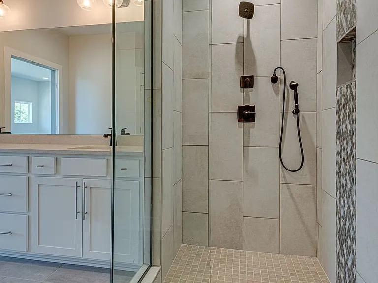 122H Oceola Ave — Photo 21