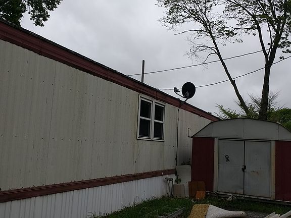 3rd image of 3312 Eastern Ave