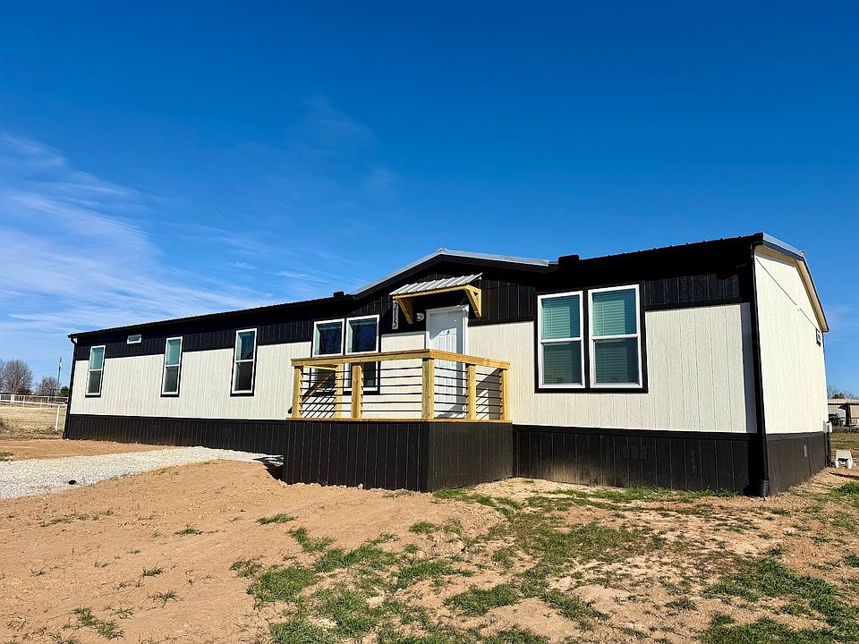 1st image of 215 Salt Grass Cir