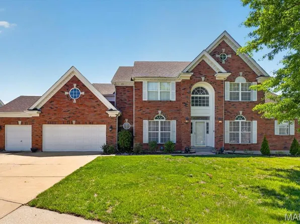 4216 Corrales Dr, Florissant, MO 63034