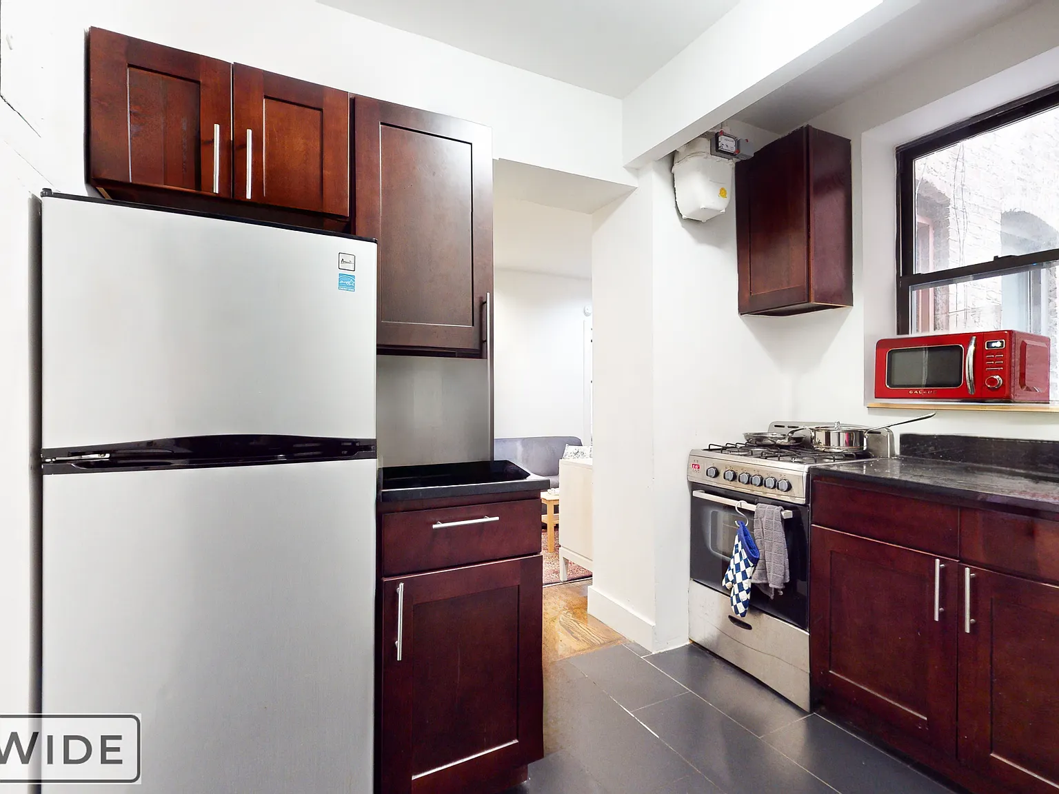 86 East Fourth Street — Photo 4