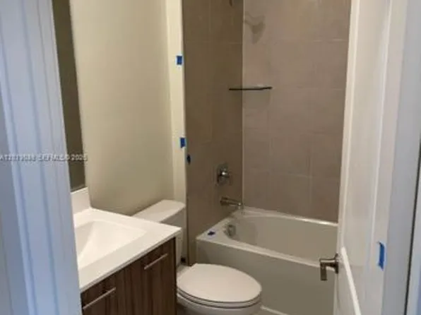 6450-102 NW 107th Path, Miami, FL 33178
