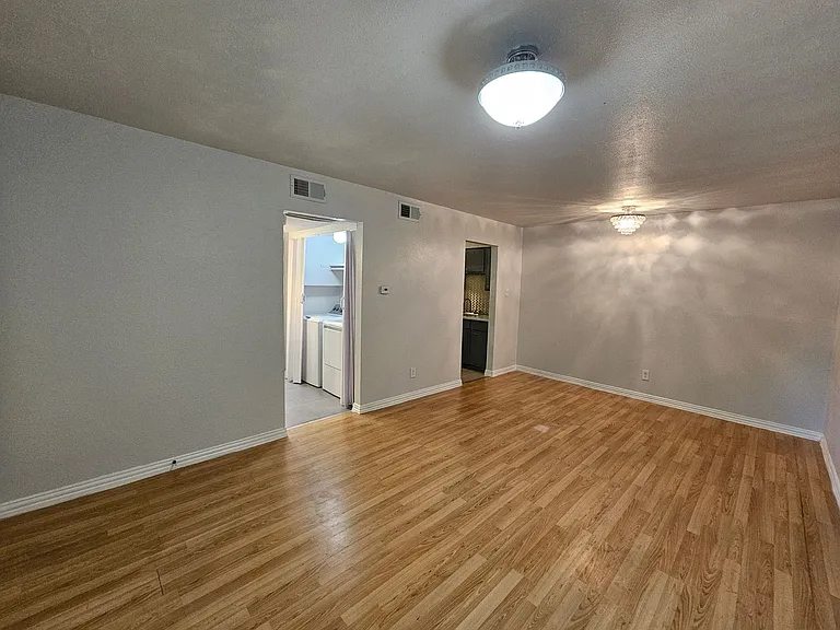 3121 Park Ln #1190 — Photo 7