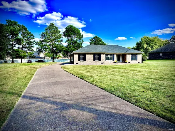 4588 Lenn Rd, Newburgh, IN 47630