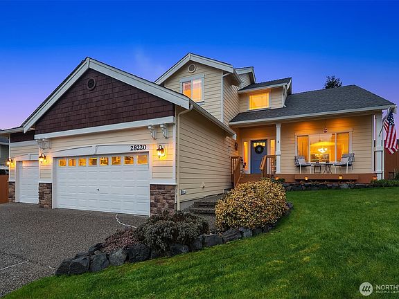 3rd image of 28220 71st Drive NW
