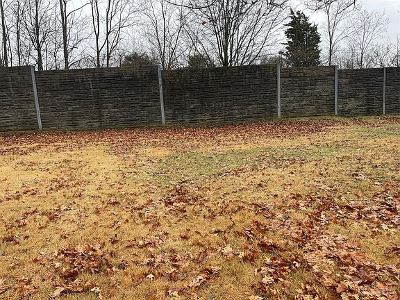 5th image of 0 Pinehollow Ln
