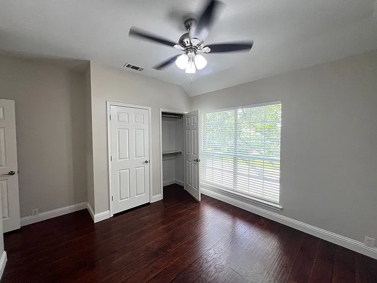 2505 Hunters Run Dr — Photo 41