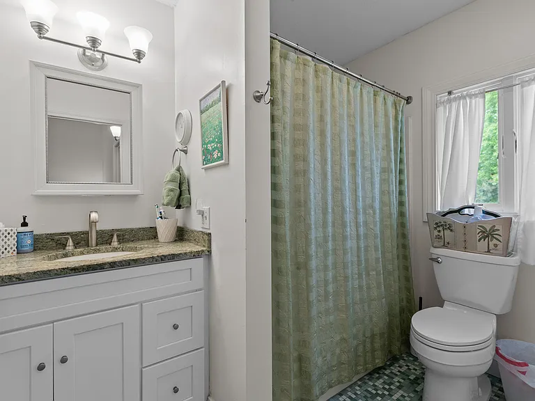 226 Fishing Cove Rd — Photo 15