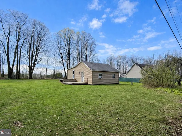 4574 Highland Rd, Kane, PA 16735