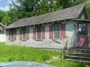 20 Lakeview Rd, East Berne, NY 12059