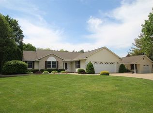 4114 S Wheatfield Rd, Mapleton, IL 61547