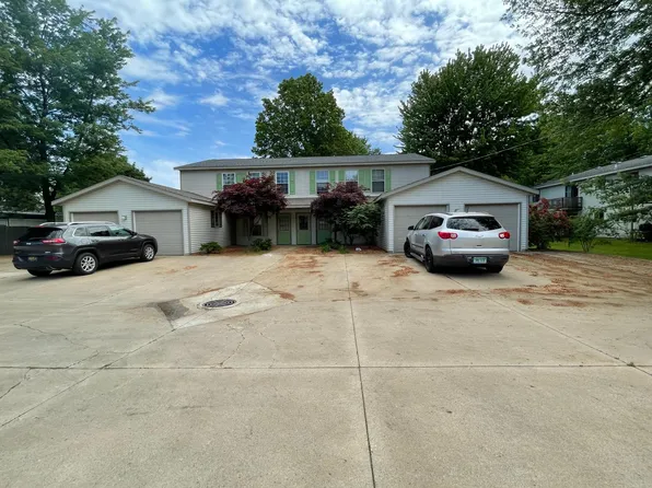 539 136th Ave, Holland, MI 49424