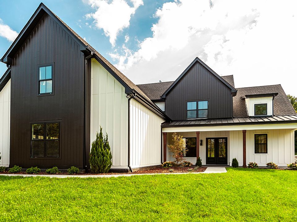 1st image of 2039 Liberty Ln