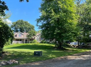 7900 Haley Rd, White Lake, MI 48383