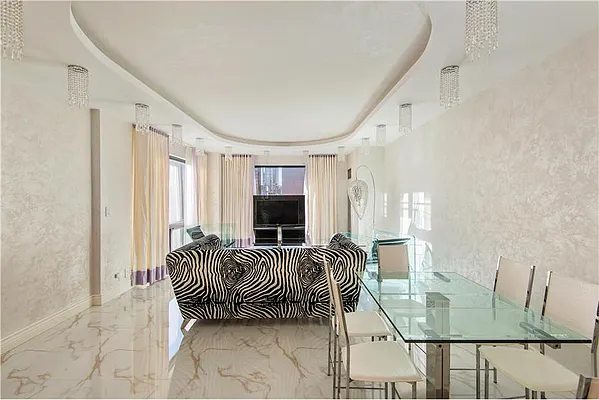 Sold by Somerset Residential Real Estate | media 2