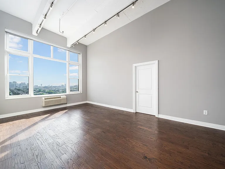 1500 Washington St #12U — Photo 5