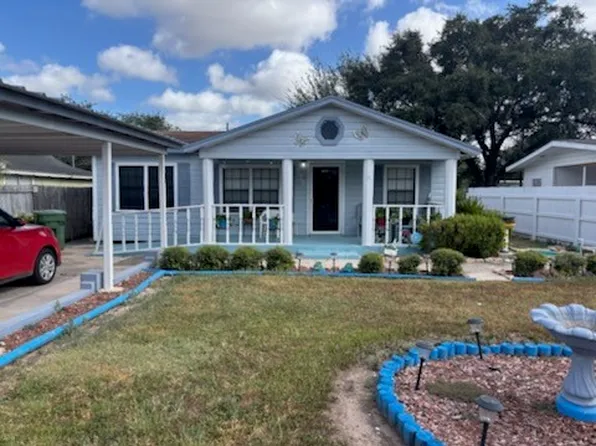 570 W Riggs Ave, Raymondville, TX 78580