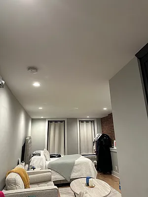 Rented by Douglas Elliman | media 13