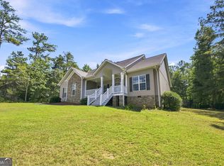 30 Willow Leaf Dr, Buchanan, GA 30113